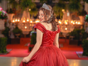 Leia mais sobre o artigo Qual sapato usar na festa de 15 anos